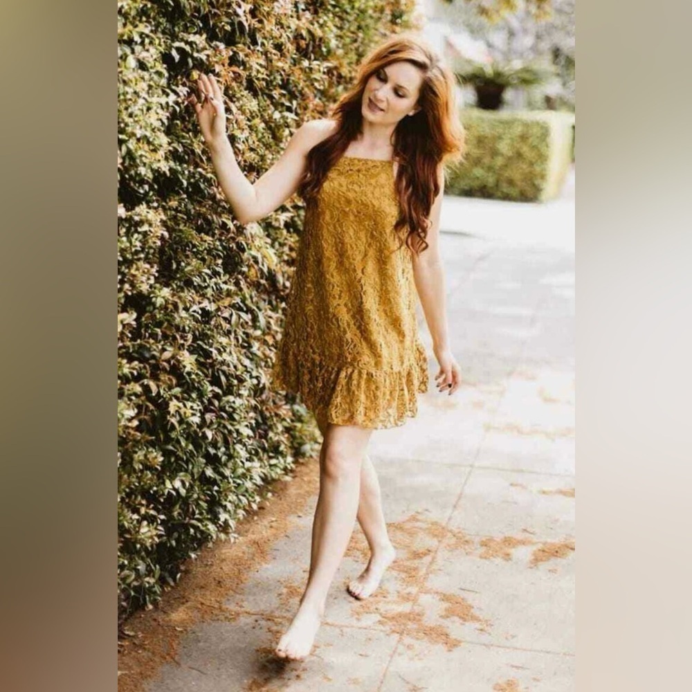 🌼Free People🌼 Fairy Lights Lace Tent Dress Womens Gold Velvet Strappy Mini Sz XS - Picture 3 of 14
